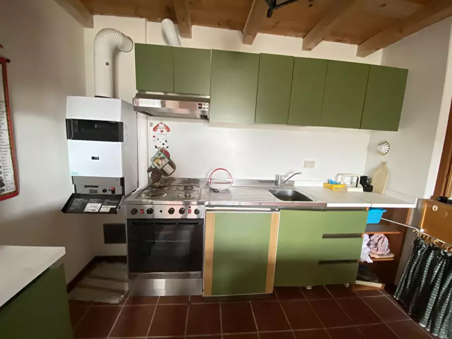 Immagine 7 di Attico in vendita  in SP49 41 a Urbe