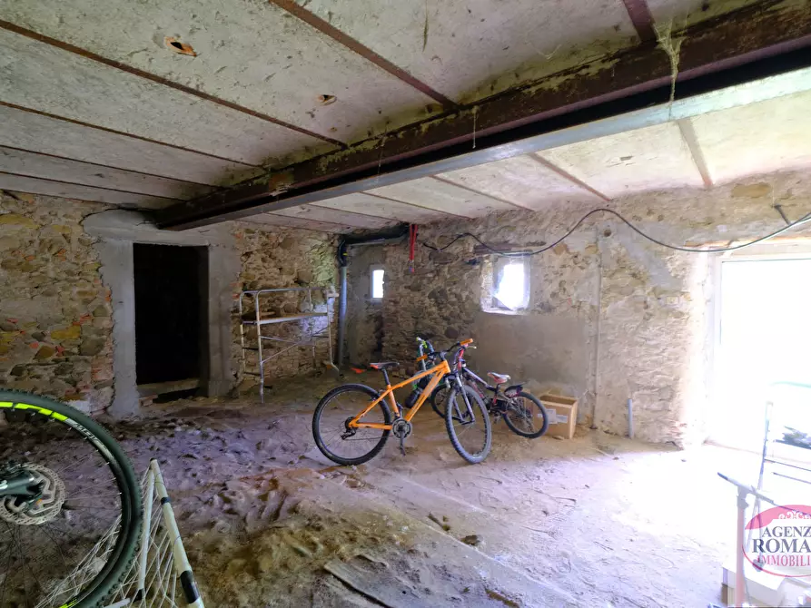 Immagine 32 di Rustico / casale in vendita  in Via dei Perrando 78 a Sassello