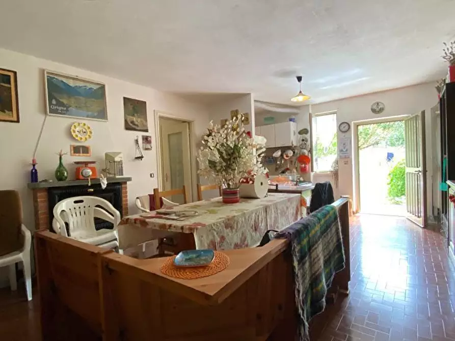 Immagine 17 di Appartamento in vendita  in Via Faiallo 53 a Urbe