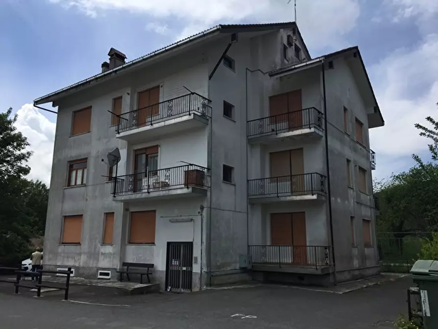 Immagine 15 di Appartamento in vendita  in via Vara Inferiore 10/6 a Urbe