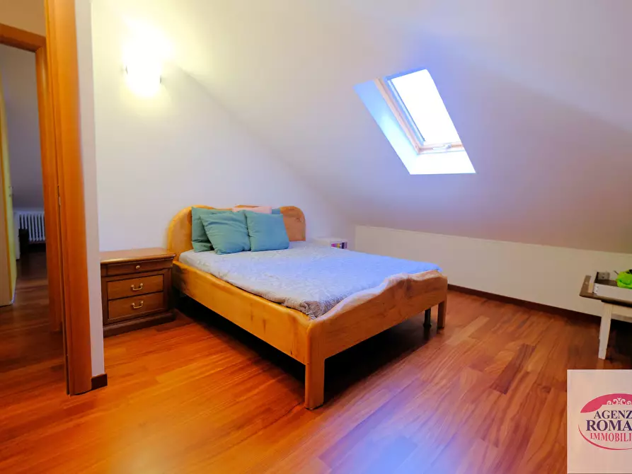 Immagine 38 di Villa in vendita  in Località Brigiola 6 a Sassello