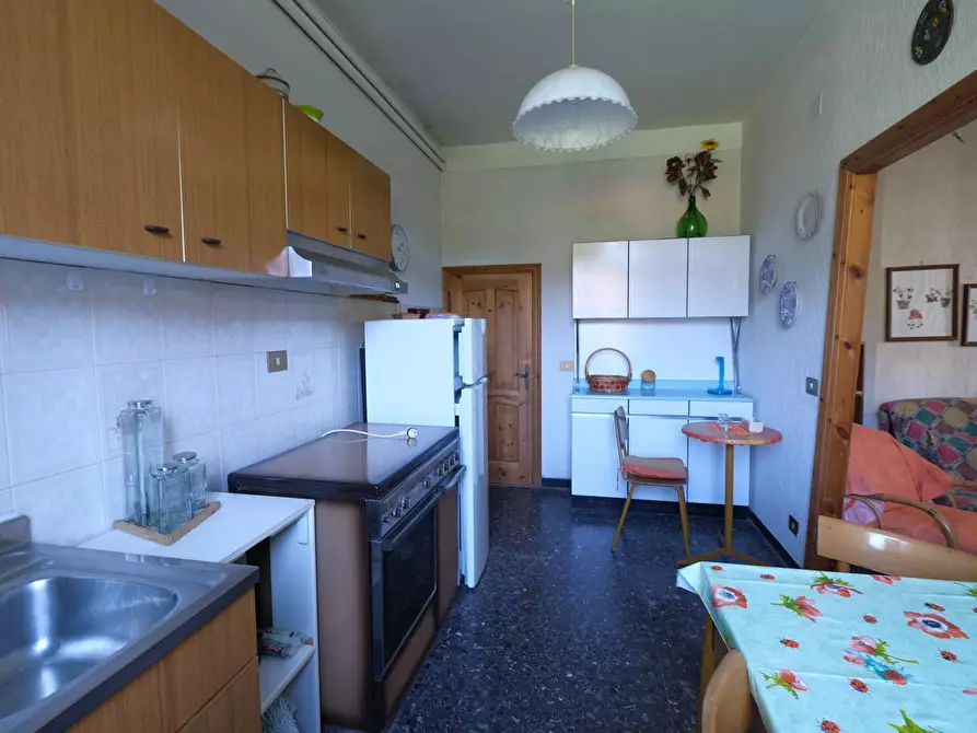 Immagine 9 di Trilocale in vendita  a Sassello