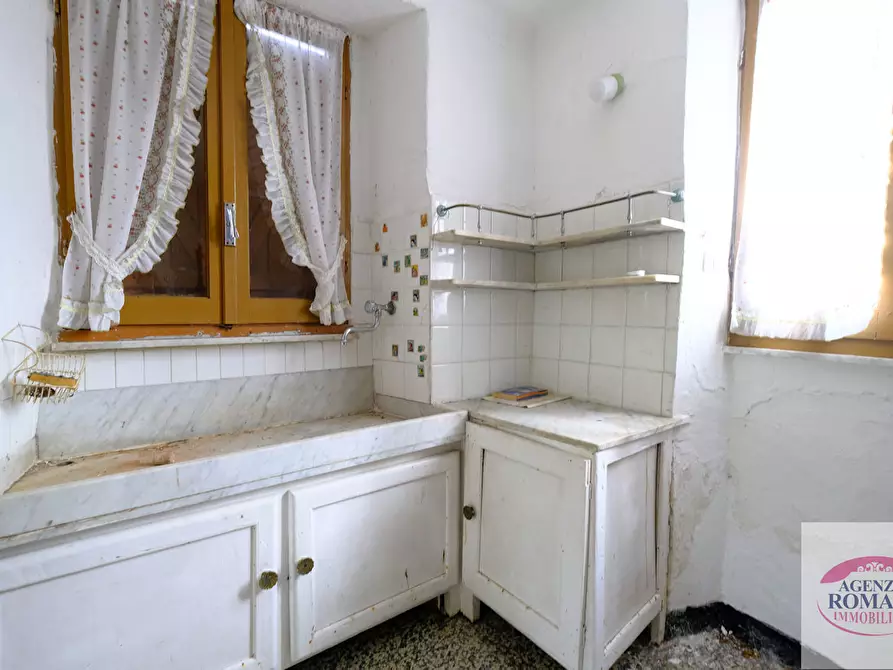 Immagine 17 di Casa indipendente in vendita  in Via Dano 21 a Urbe