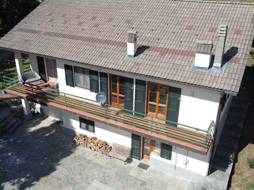 Immagine 7 di Villa in vendita  a Ponzone