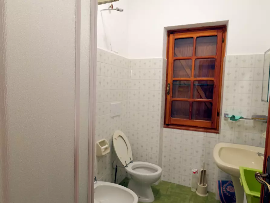 Immagine 19 di Villa in vendita  in Via Pian del Faggio 5 a Tiglieto