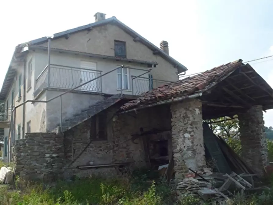 Immagine 4 di Bed & Breakfast in vendita  a Pareto