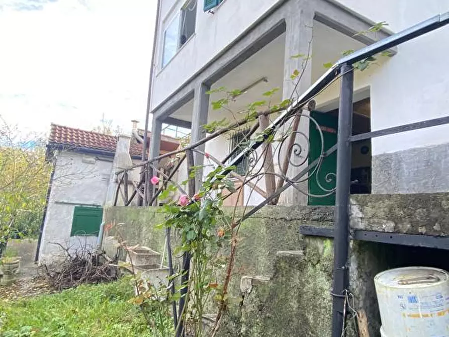 Immagine 5 di Rustico / casale in vendita  in via miogliola 6 a Pareto