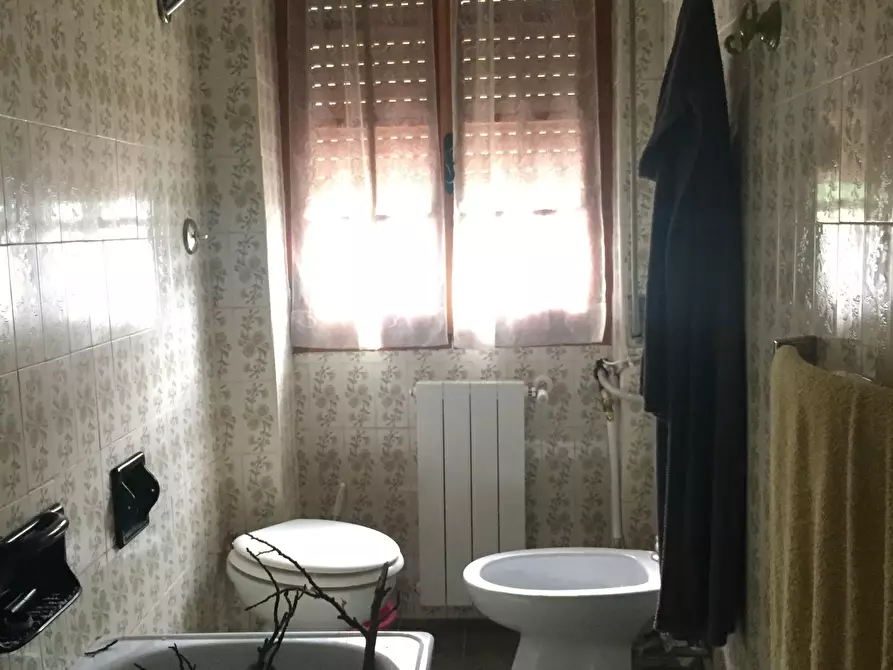 Immagine 5 di Appartamento in vendita  a Urbe