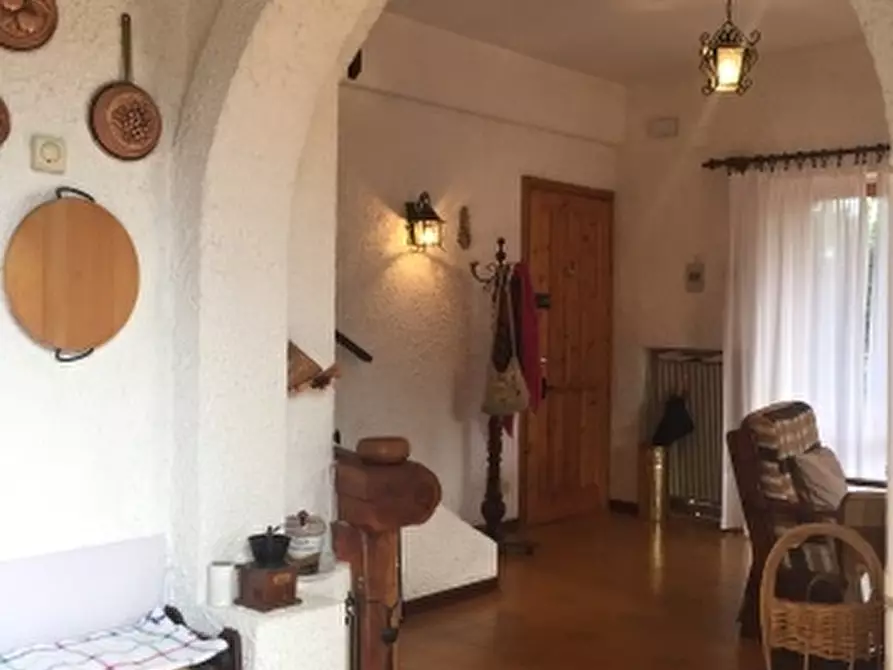 Immagine 7 di Appartamento in vendita  a Urbe