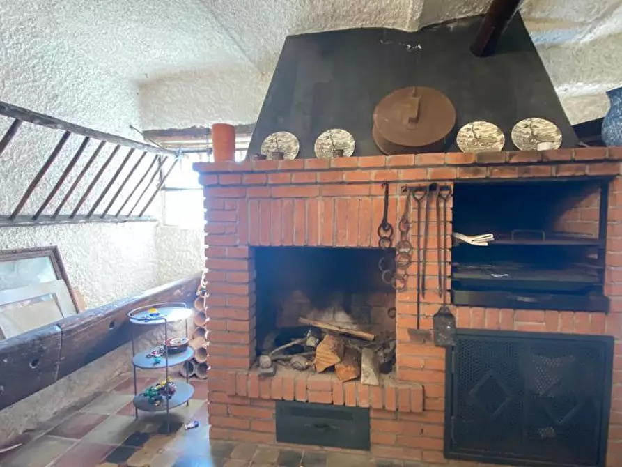 Immagine 42 di Rustico / casale in vendita  in Via Roma 50 a Mioglia