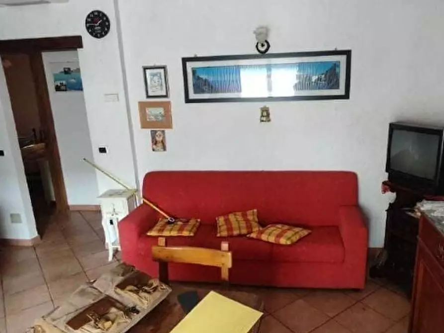 Immagine 5 di Quadrilocale in vendita  in Località Roncolongo 1 a Santo Stefano D'aveto