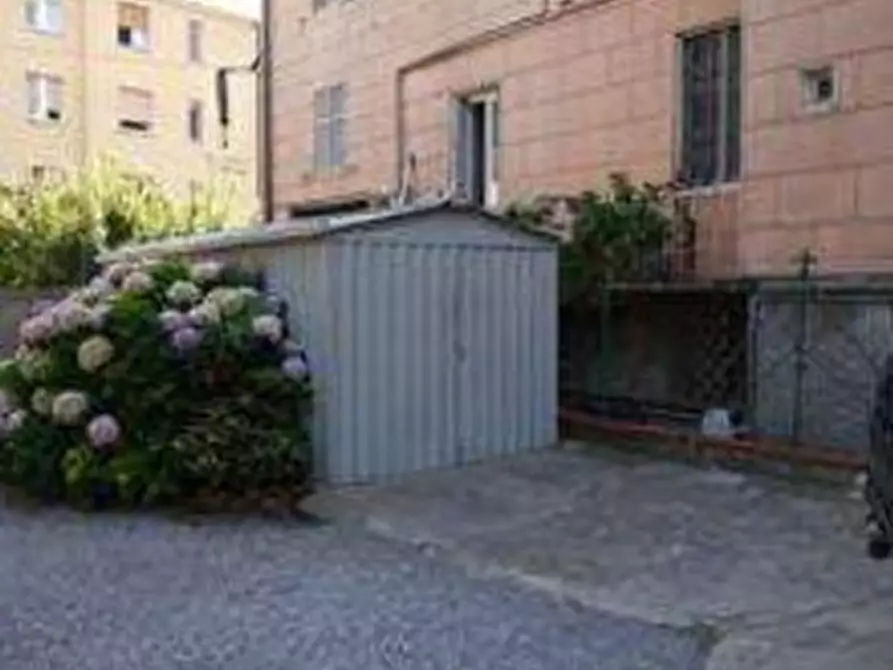 Immagine 1 di Garage in vendita  in Via San Pietro 40 a Quiliano