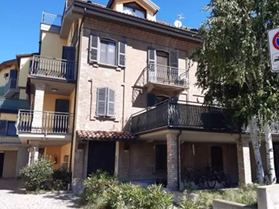 Immagine 1 di Quadrilocale in vendita  in Via Roma 78 a Nizza Monferrato