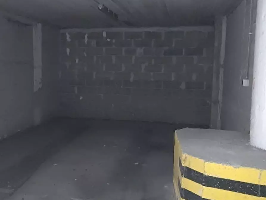 Immagine 6 di Garage in vendita  in Via Giuseppe Airenti 44 a Imperia