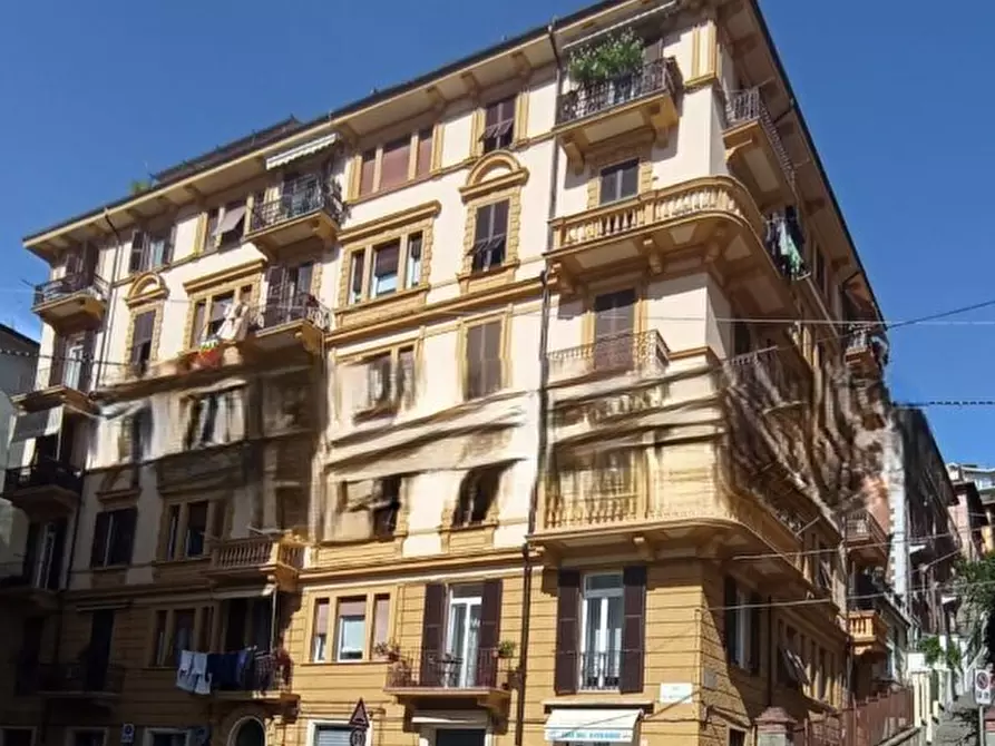 Immagine 1 di Pentalocale in vendita  in Via XX Settembre 186 a La Spezia
