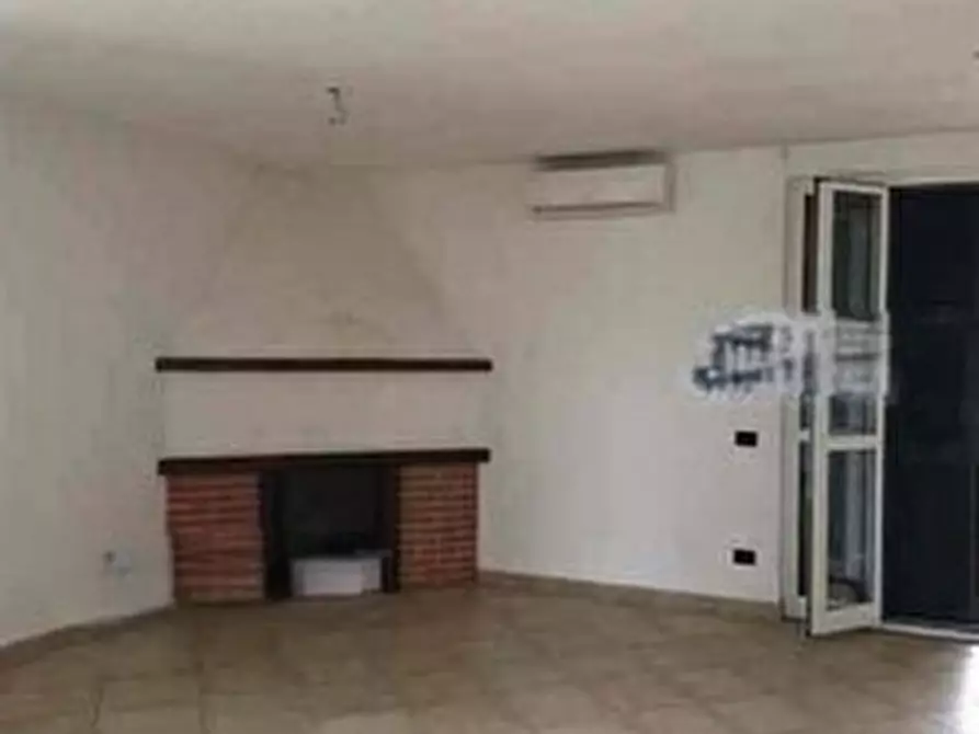 Immagine 4 di Pentalocale in vendita  in Via Caduti di Nassirya 14 a Capriata D'orba