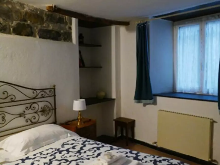 Immagine 7 di Quadrilocale in vendita  in Salita di Santa Maria di Castello 28 a Genova