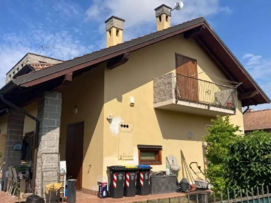 Immagine 1 di Mansarda in vendita  in Via Gavino Lugano 9 a Casalnoceto