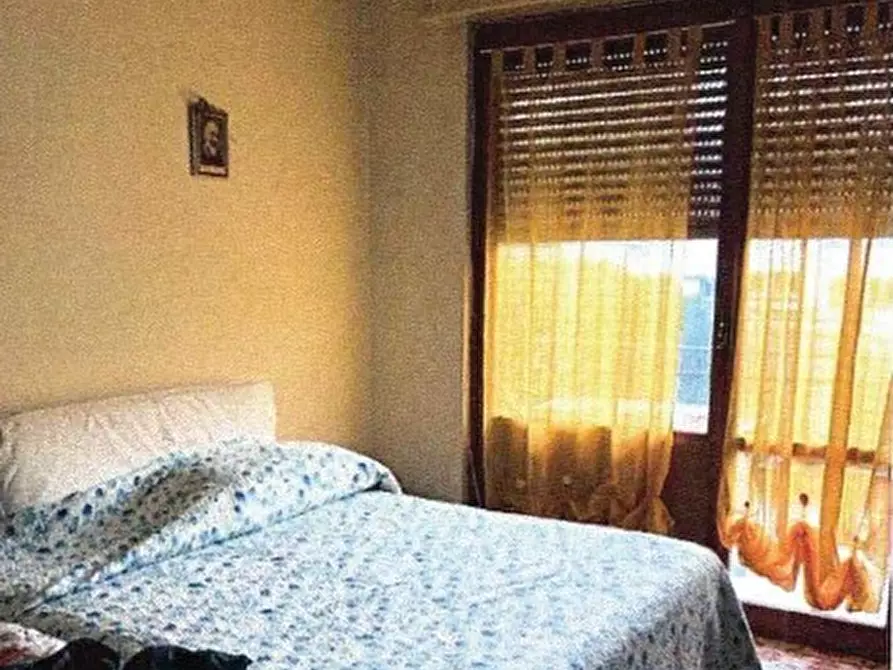 Immagine 6 di Quadrilocale in vendita  in Via Tre Scalini 5 a Rapallo