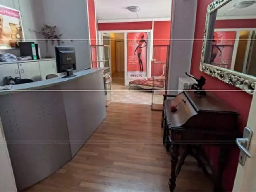 Immagine 5 di Attività commerciale in vendita  in Via Girgenti 3 a Alessandria