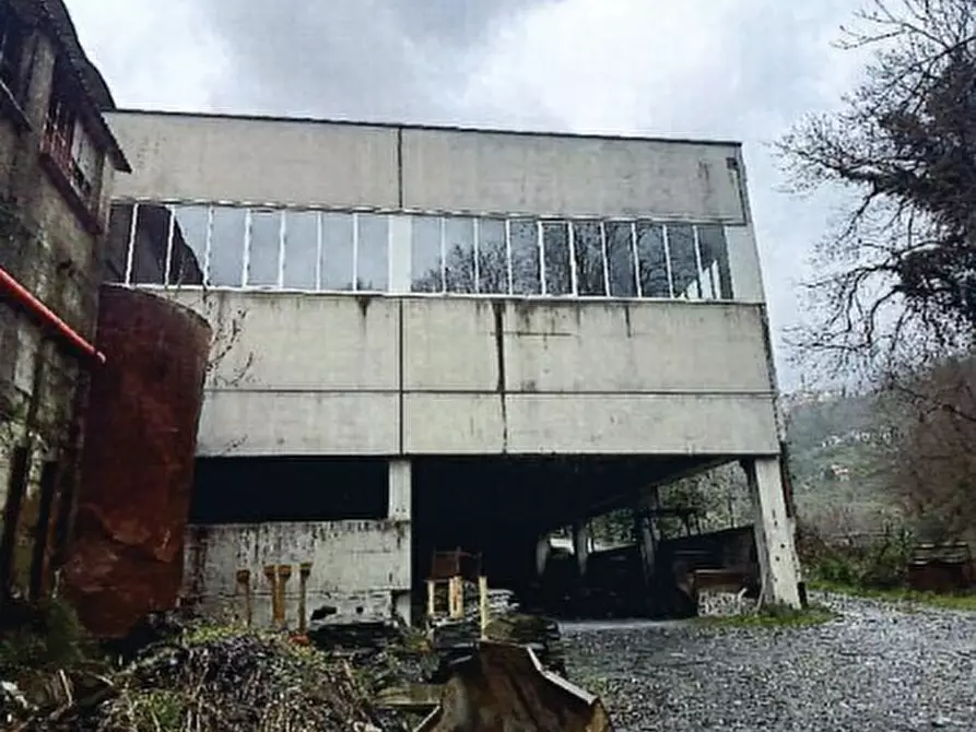 Immagine 3 di Attività artigianale in vendita  in Via Alcide De Gasperi 3 a Moconesi