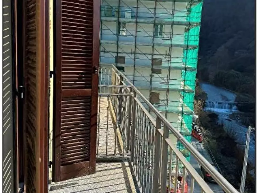 Immagine 7 di Trilocale in vendita  in Via Papa Giovanni XXIII 4 a Mignanego