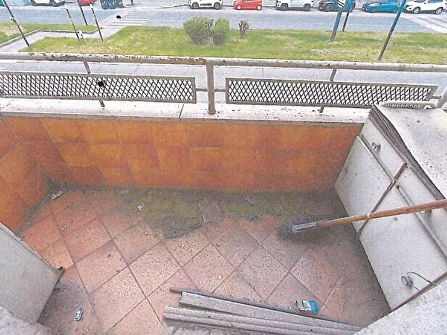 Immagine 10 di Trilocale in vendita  in Via Andrea Sansovino 251 a Torino