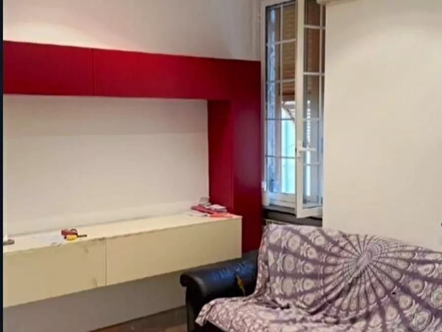 Immagine 3 di Pentalocale in vendita  in Via Merano 25 a Genova