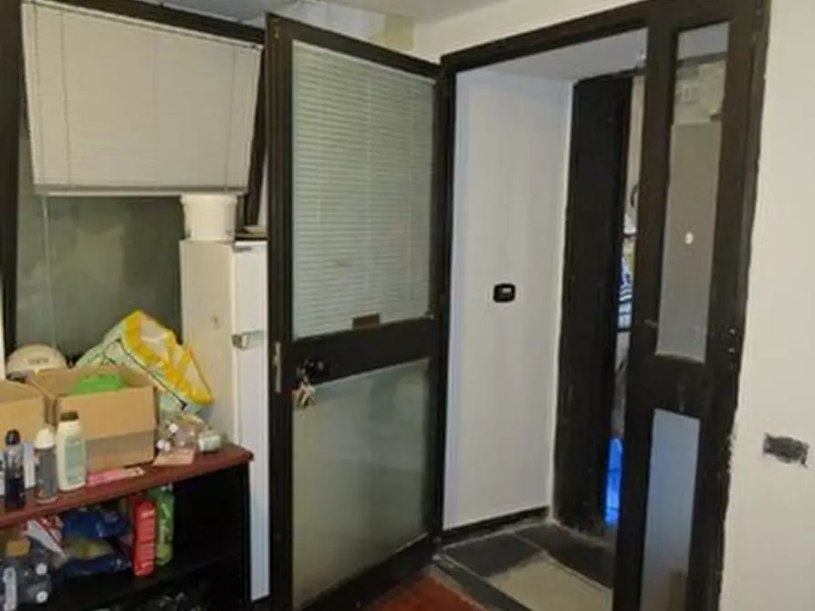 Immagine 4 di Magazzino in vendita  in Vico del Tempo Buono 11 a Genova