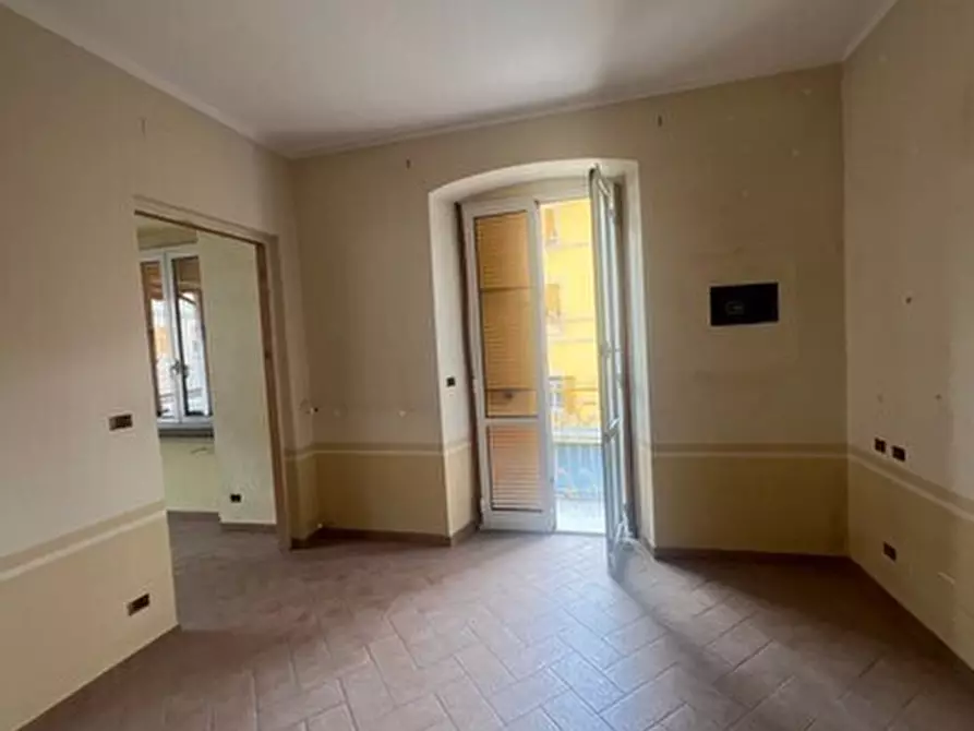 Immagine 6 di Quadrilocale in vendita  in Via Campomorone 50 a Genova