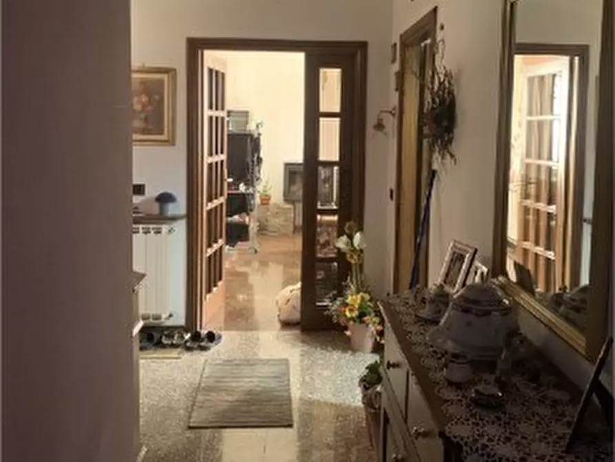 Immagine 3 di Pentalocale in vendita  in Via Castoglio 12 a Zeri