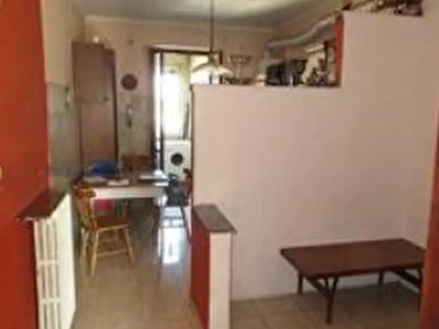 Immagine 4 di Quadrilocale in vendita  in Via Centallo 3 a Torino