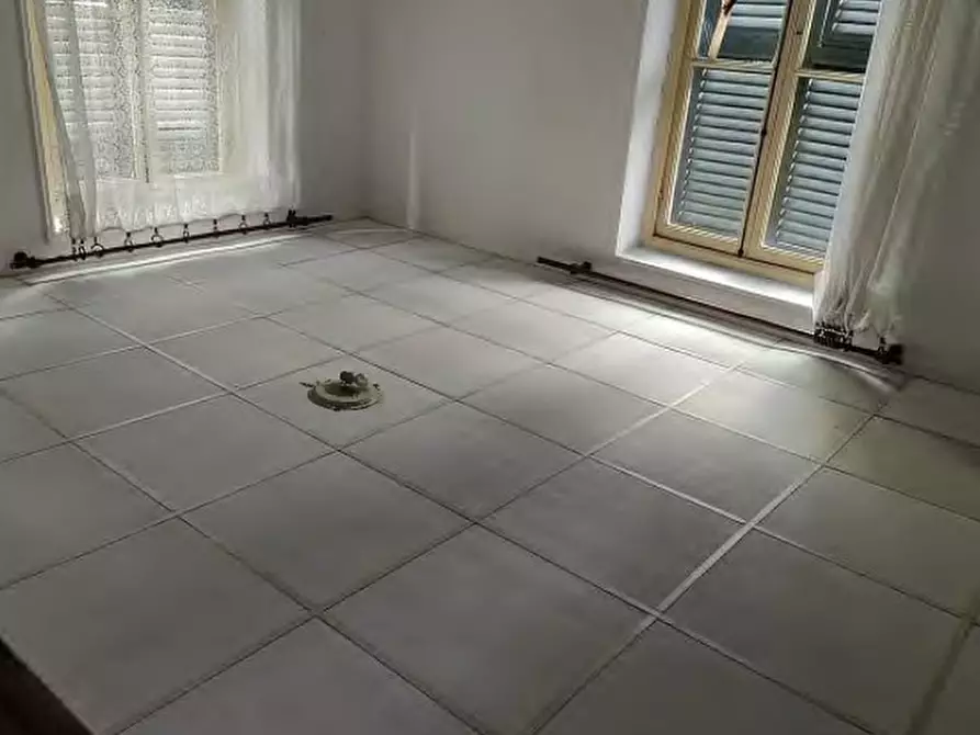 Immagine 9 di Villa in vendita  in Via Giuseppe Verdi 91 a Novi Ligure