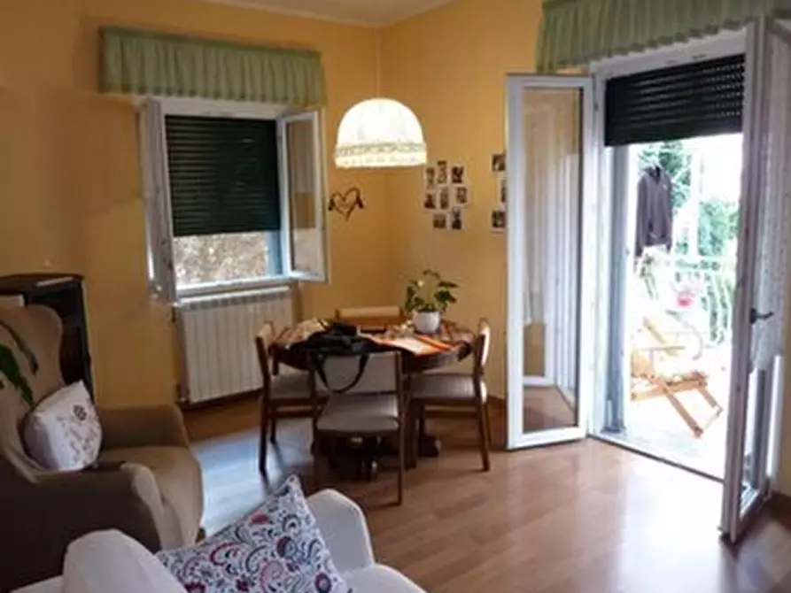 Immagine 4 di Pentalocale in vendita  in Via Domenico Carli 90 a Serra Riccò