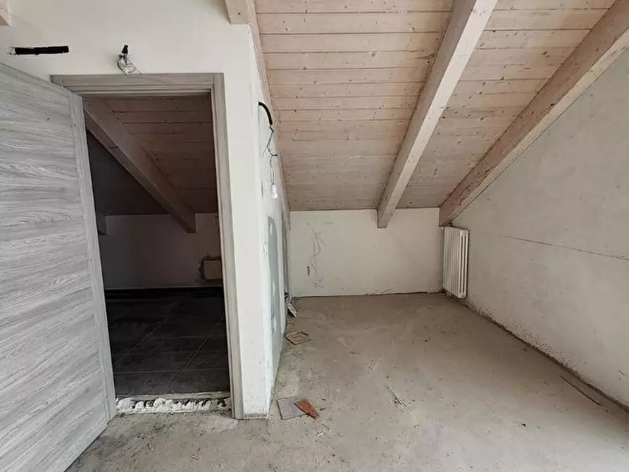 Immagine 8 di Villetta a schiera in vendita  in Strada dei comuni 2 a Caselette