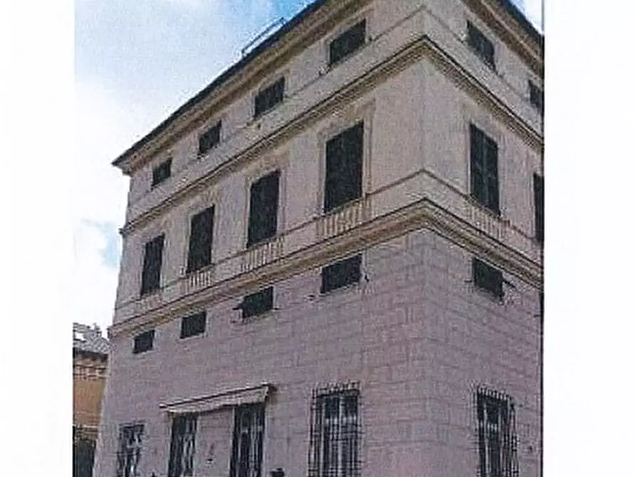 Immagine 1 di Casa indipendente in vendita  in Via Orlando 4 a Genova