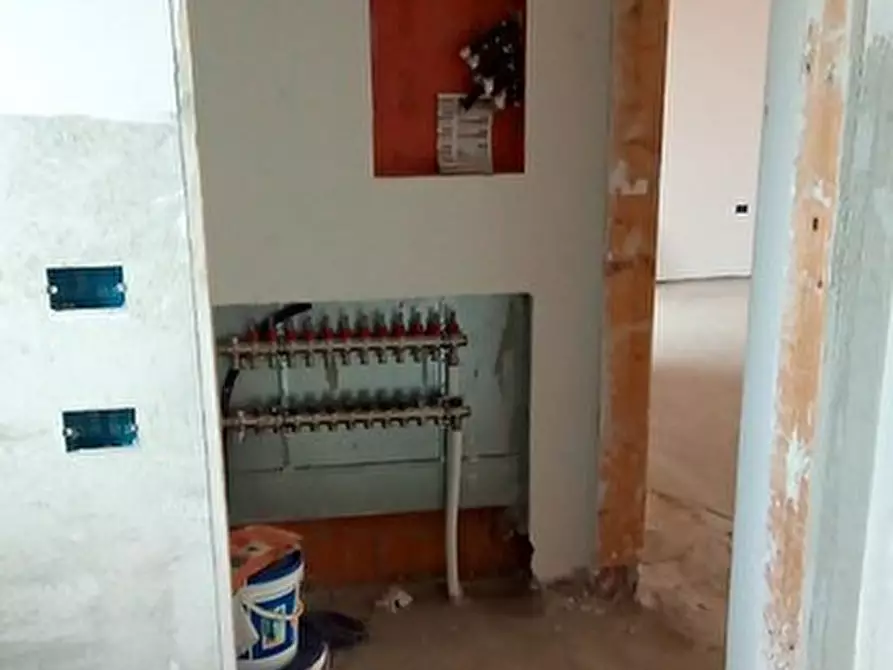 Immagine 7 di Locale commerciale in vendita  in Via Antonio Carle snc a Cuneo