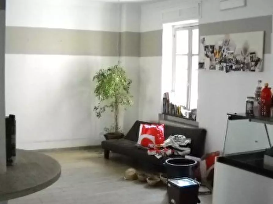 Immagine 5 di Locale commerciale in vendita  in Corso Roma 10 a Bistagno