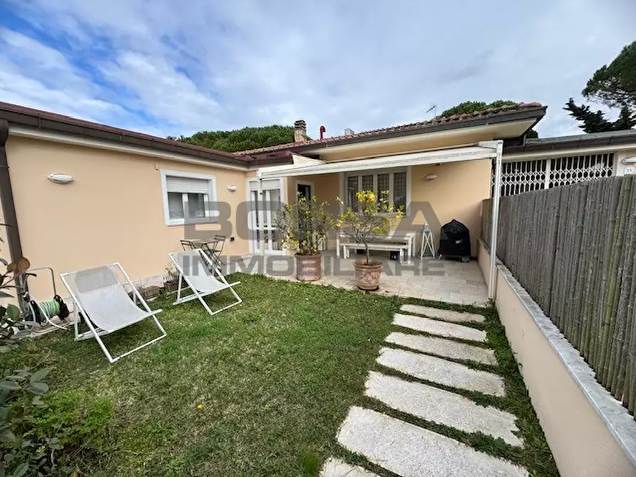 Immagine 1 di Terratetto in vendita  in Via di Montenero a Livorno