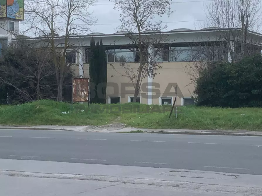 Immagine 16 di Capannone industriale in vendita  in Via Dell'artigianato 300 a Livorno