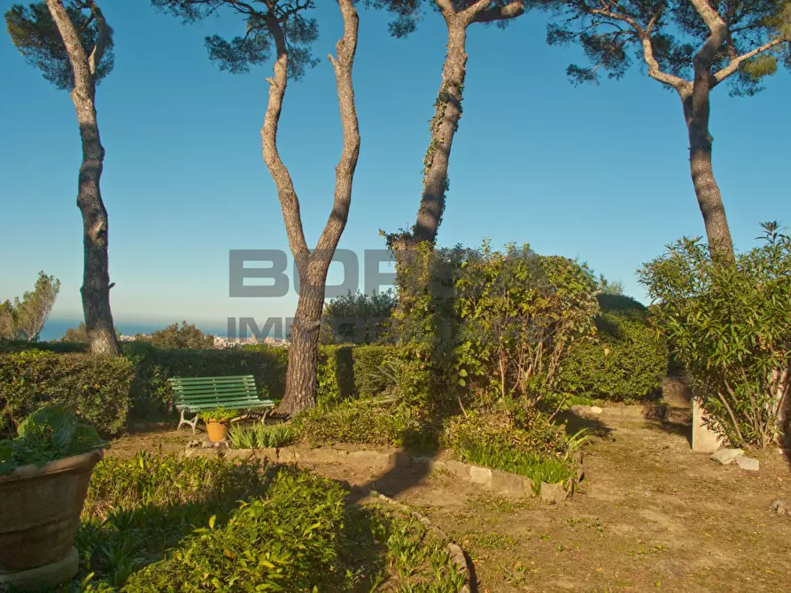 Immagine 6 di Villa in vendita  in Via Bayron 2 a Livorno