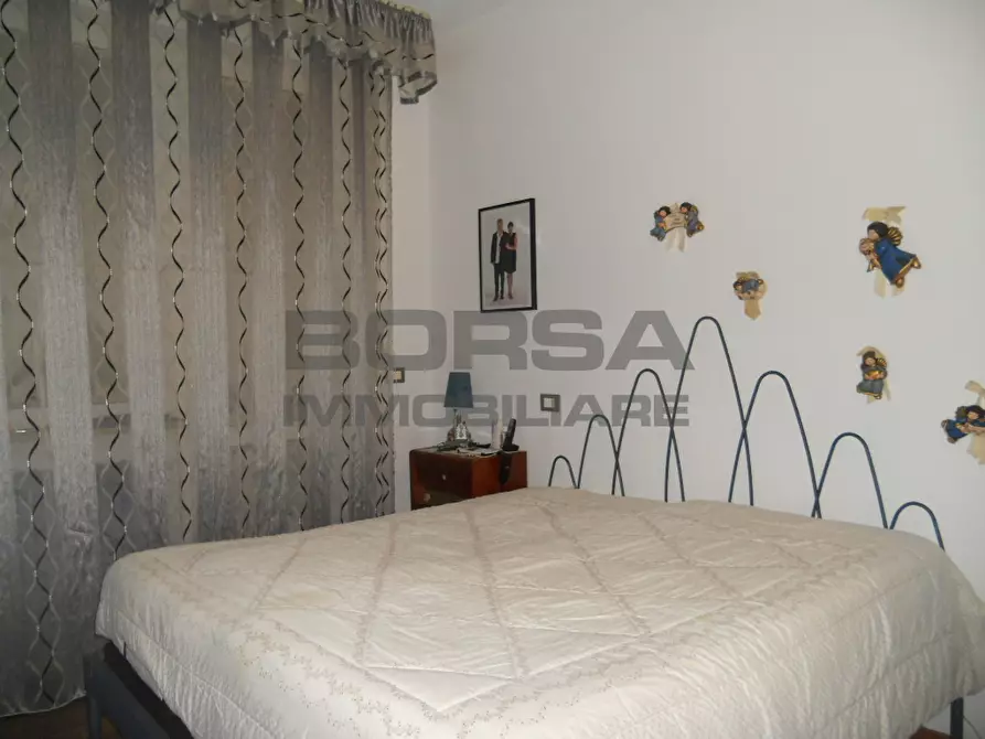 Immagine 32 di Appartamento in vendita  in Via Toti a Livorno