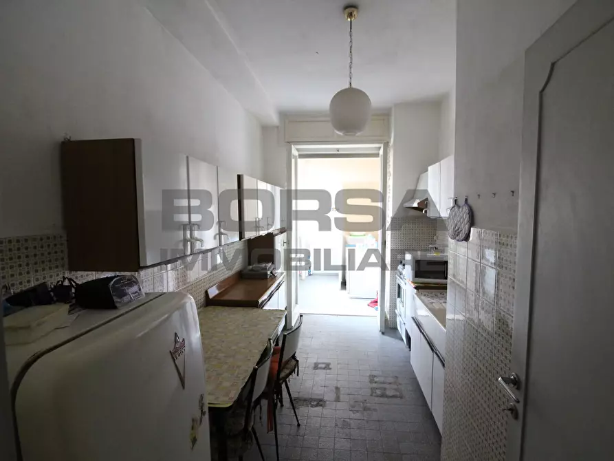 Immagine 7 di Pentalocale in vendita  in Via Montebello 27 a Livorno