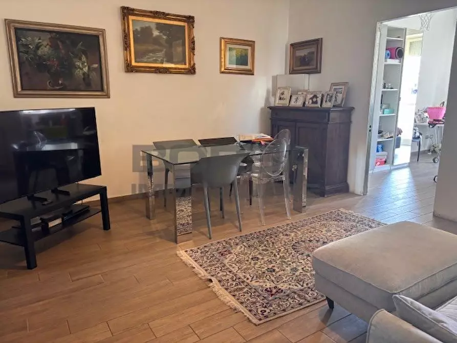 Immagine 25 di Trilocale in vendita  in Via Enrico Mayer 67 a Livorno