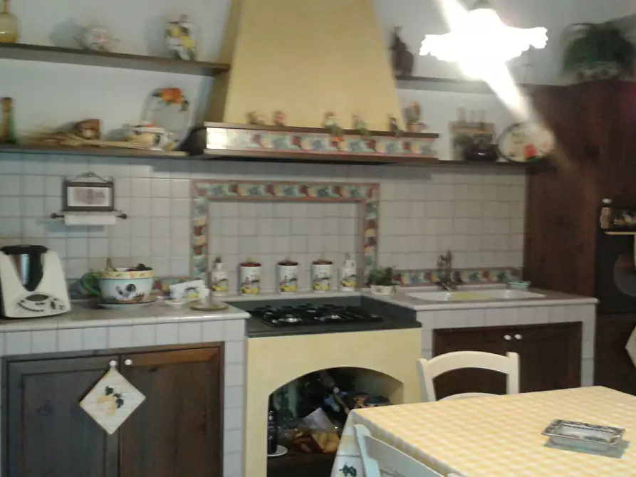 Immagine 9 di Casa indipendente in vendita  a Ragusa