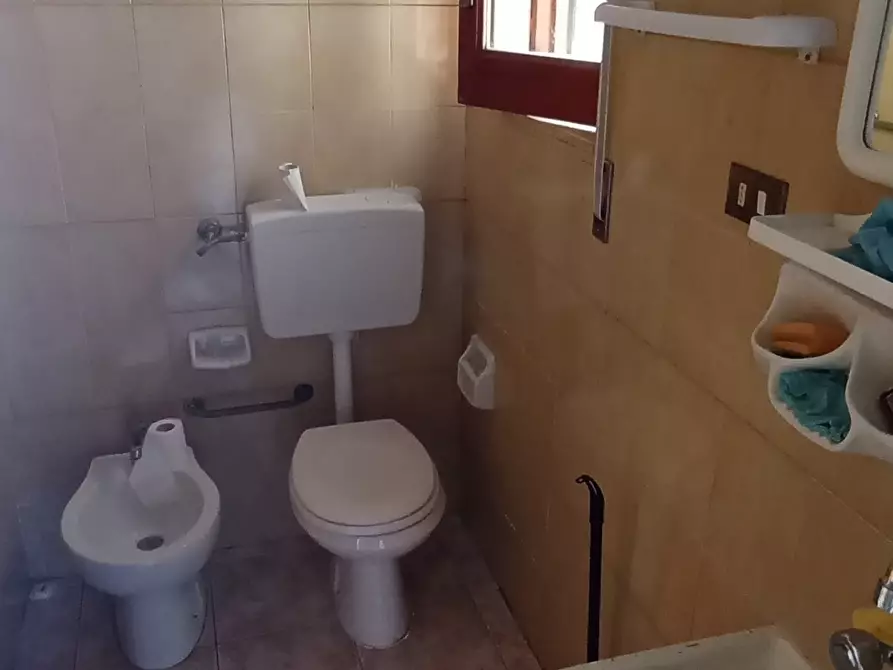 Immagine 10 di Pentalocale in affitto  a Ragusa