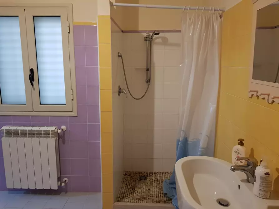 Immagine 8 di Quadrilocale in vendita  a Ragusa