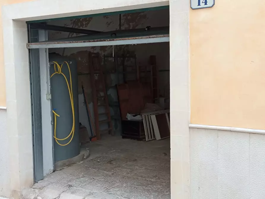 Immagine 31 di Casa indipendente in vendita  a Ragusa