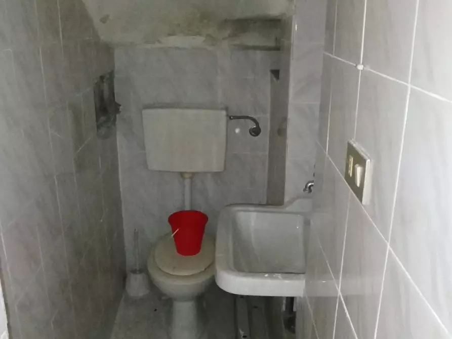 Immagine 3 di Casa indipendente in vendita  a Ragusa