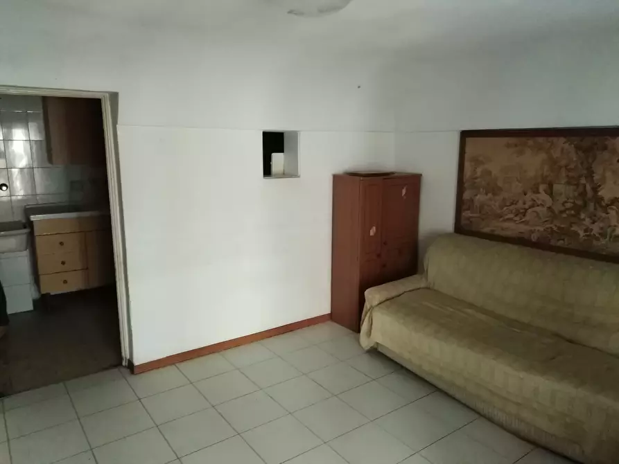 Immagine 3 di Casa indipendente in vendita  a Ragusa